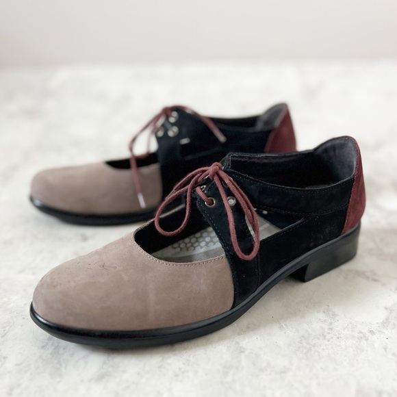 Naot Mary Jane Alisio Nubuck Two Tone Shoes 39 / 8.5 Lace Up Retro Cosplay - Picture 1 of 7